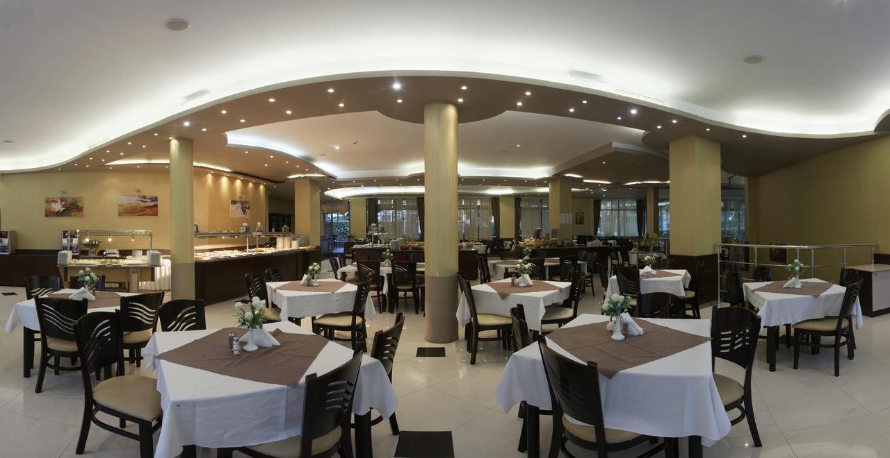 Hotel Rеgina Golden Sands Bagian luar foto
