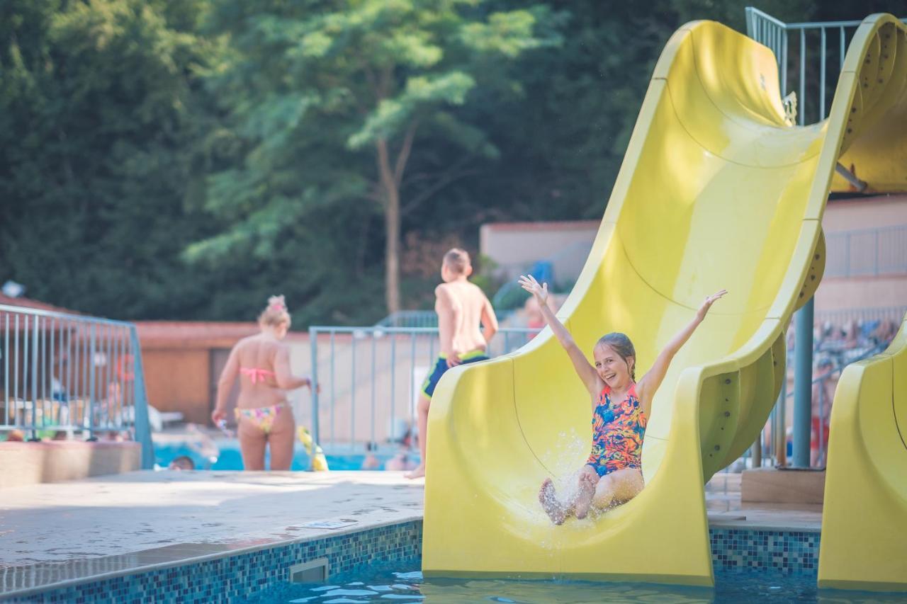 Hotel Rеgina Golden Sands Bagian luar foto