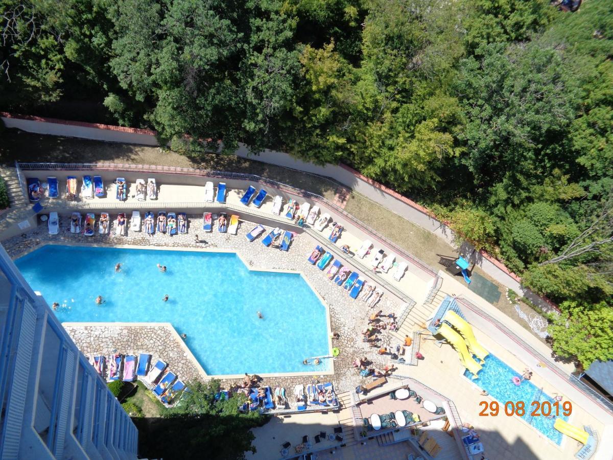 Hotel Rеgina Golden Sands Bagian luar foto